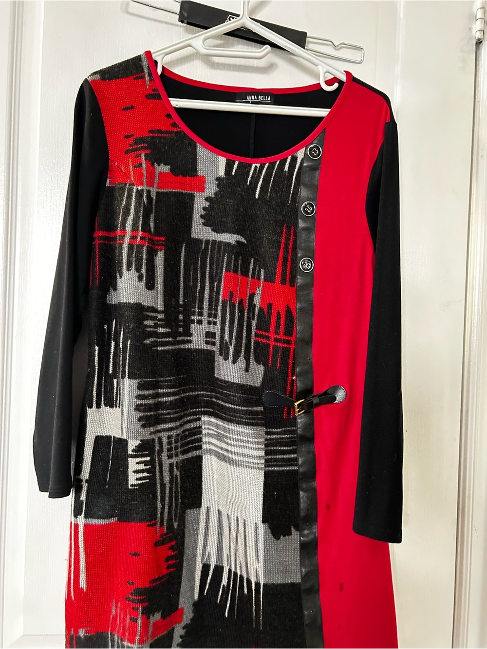 Annabella Red, Black & Gray Abstract Panel Tunic with Buckle Detail